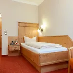 Zur Post 3* Rohrdorf (Bavaria)