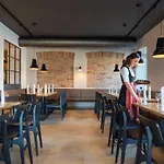 Zur Post Hotell Rohrdorf (Bavaria)