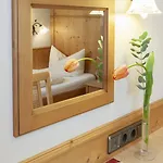 Hotell Zur Post Rohrdorf (Bavaria)
