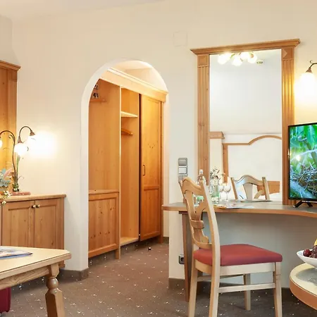 Otel Zur Post
