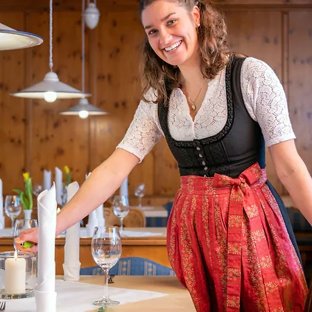 Zur Post 3* Rohrdorf