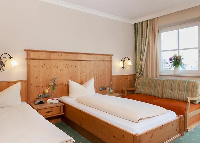 Zur Post 3* Rohrdorf (Bavaria)