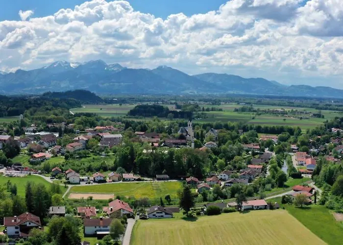 Zur Post Hotel Rohrdorf (Bavaria)