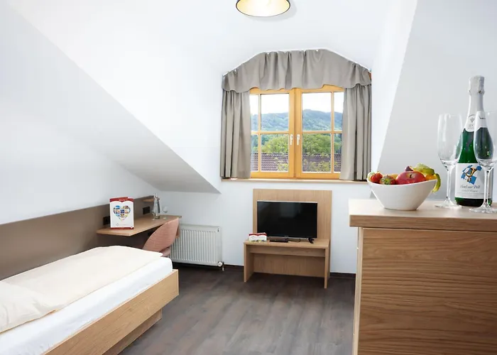 Zur Post Rohrdorf (Bavaria)